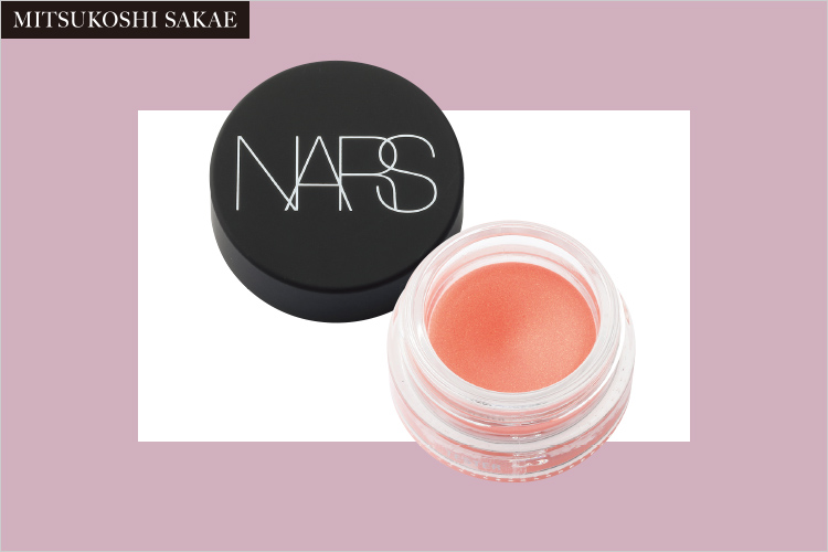 〈NARS〉のエアーマットブラッシュ