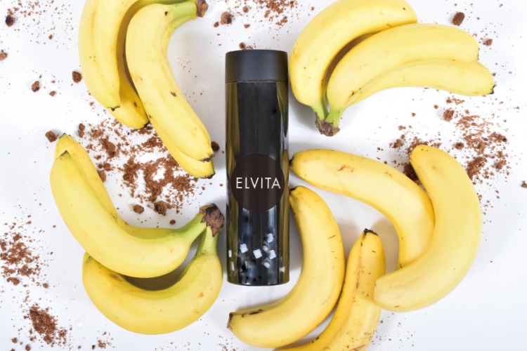 〈Natural 美容ドリンク専門店 ELVITA〉美人バナナ 生サプリスムージー