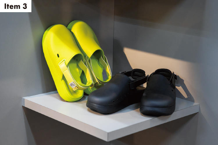 〈SUICOKE × Ray BEAMS〉シューズ
