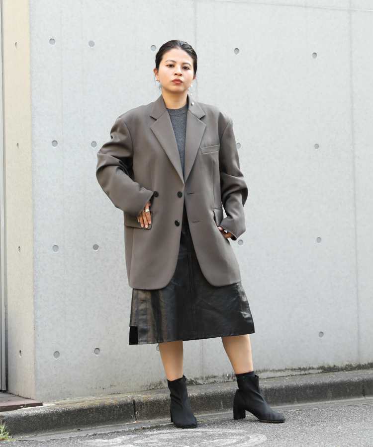 プレス　天久さん