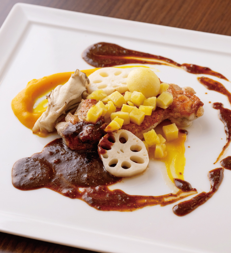 チキンロースト秋野菜とデミグラスソース